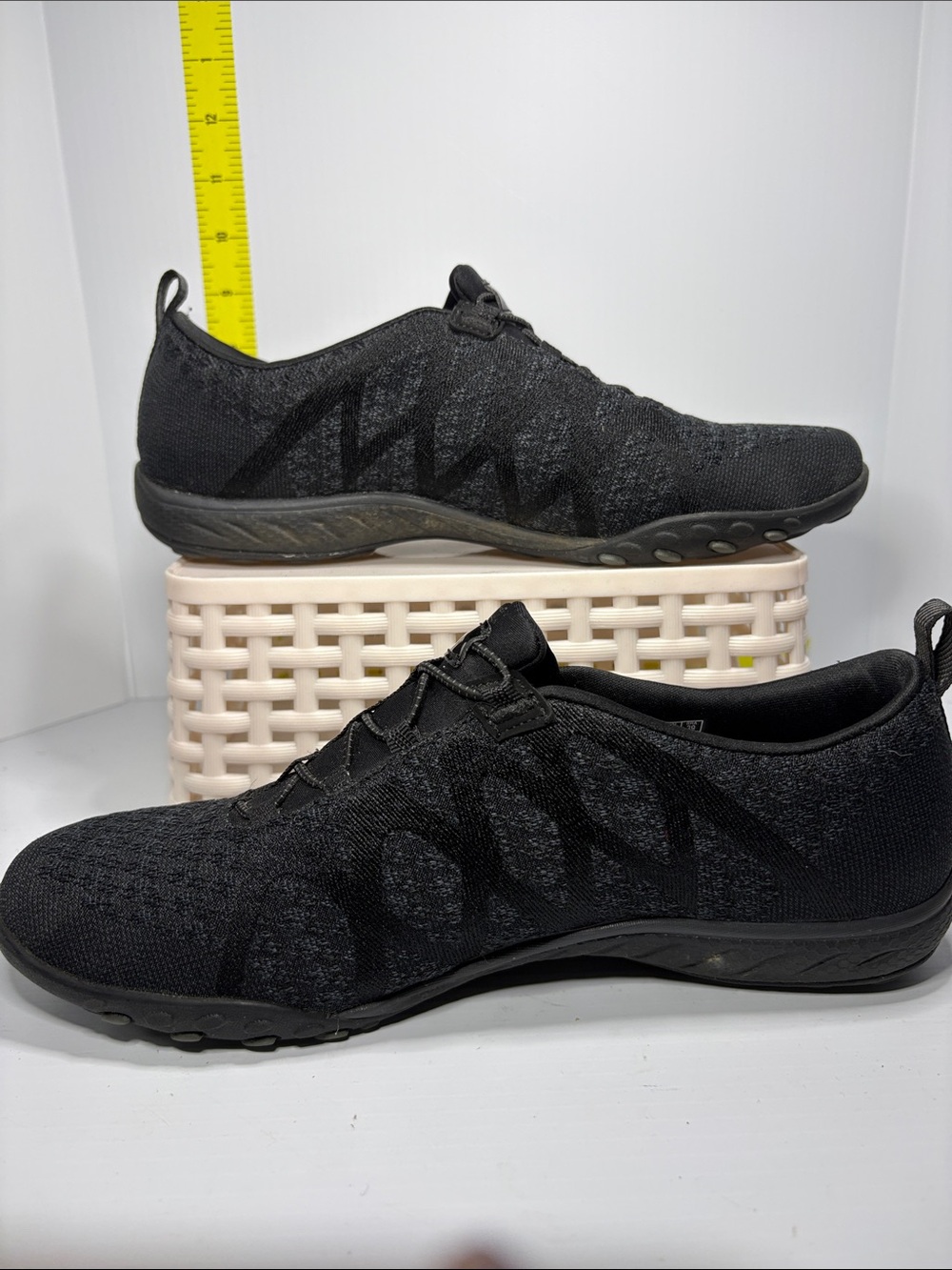 Skechers Black Knit Slip-On Athletic‎ Sneakers. Box 28